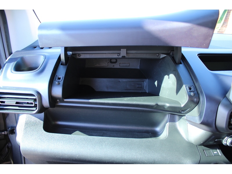 Used Peugeot Rifter 2021 for sale - 77880595: Photo 43