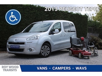Used Peugeot Partner Tepee 2013 for sale - 79346397: Photo