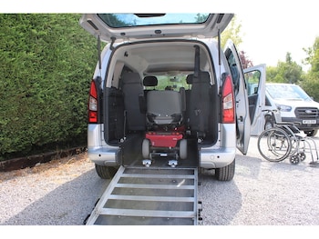 Used Peugeot Partner Tepee 2013 for sale - 79346397: Photo