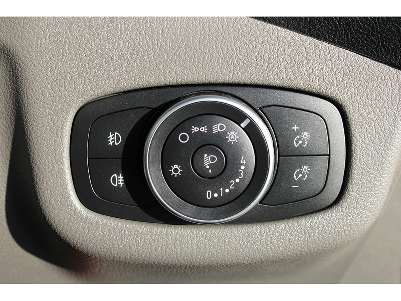 Used Ford Grand Tourneo Connect 2020 for sale - 76510352: Photo 54