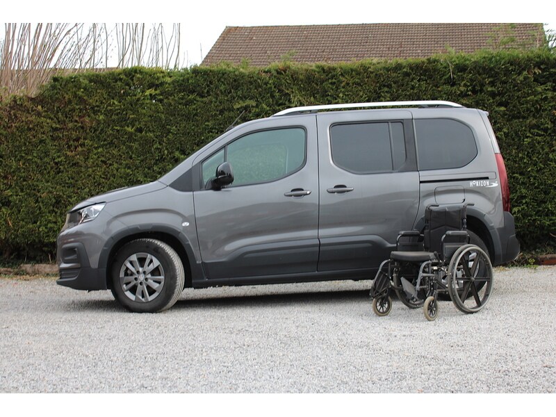 Used Peugeot Rifter 2023 for sale - 76514289: Photo 6