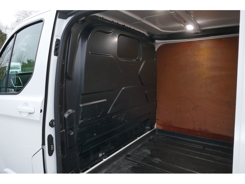 Used Ford Transit Custom 2020 for sale - 76637190: Photo 32