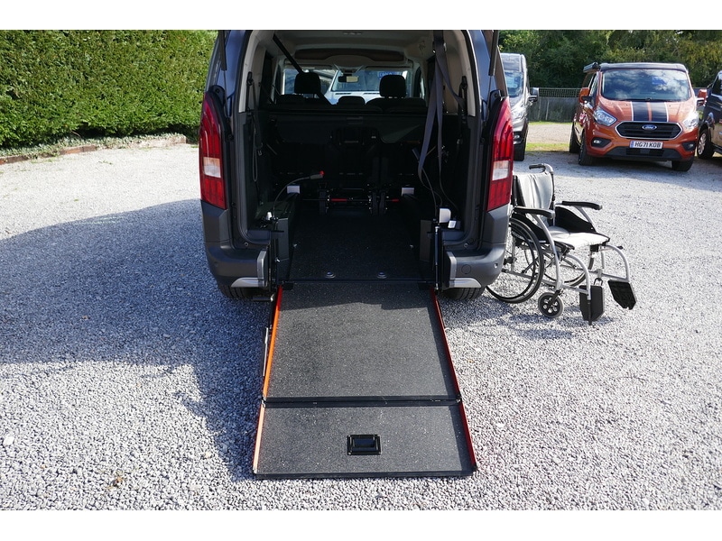 Used Peugeot Rifter 2021 for sale - 77422941: Photo 24