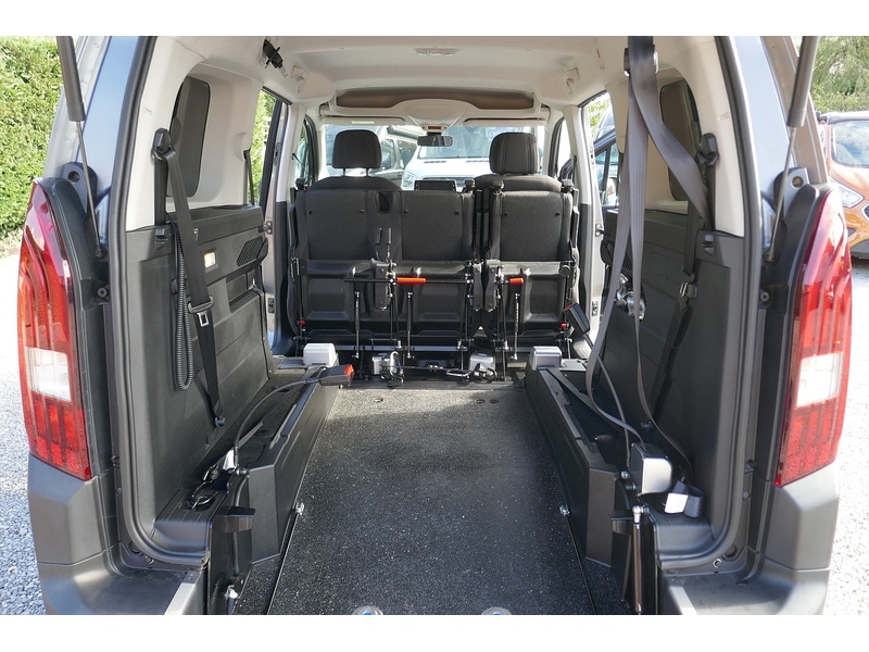 Used Peugeot Rifter 2021 for sale - 77422941: Photo 35