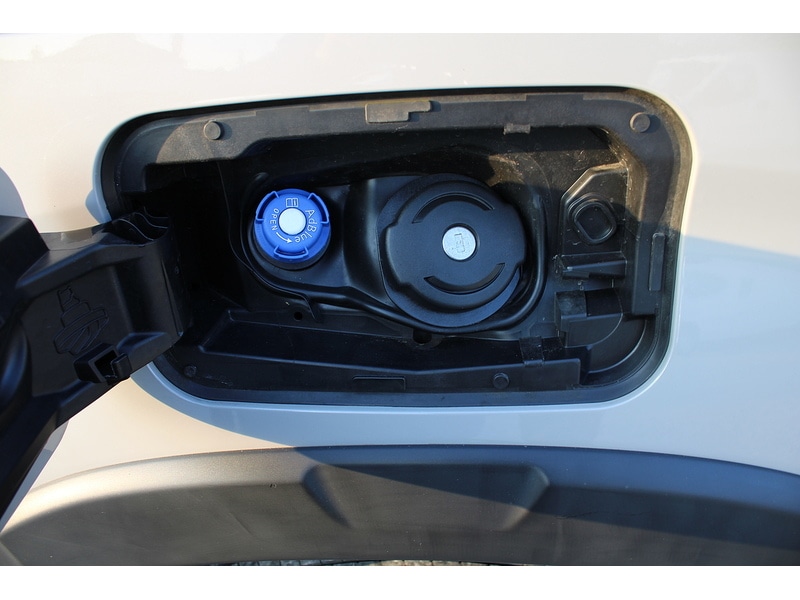 Used Peugeot Rifter 2019 for sale - 77046261: Photo 10