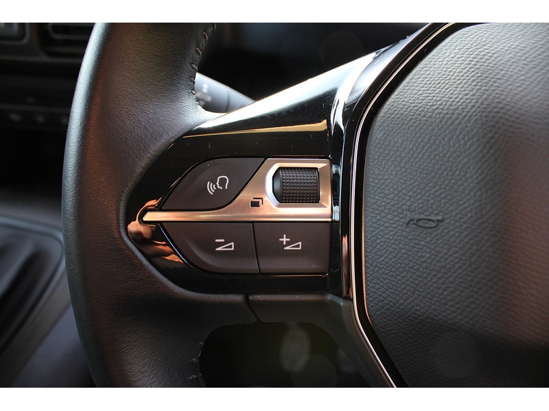 Used Peugeot Rifter 2019 for sale - 77046261: Photo 39