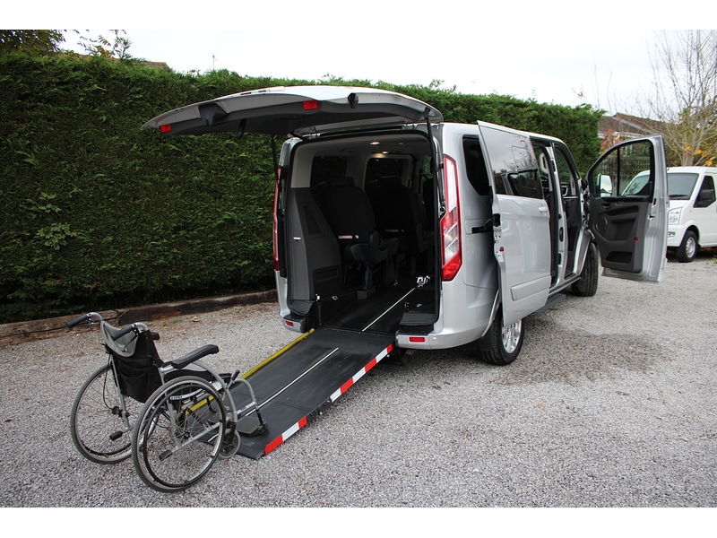 Used Ford Tourneo Custom 2018 for sale - 76510353: Photo 6