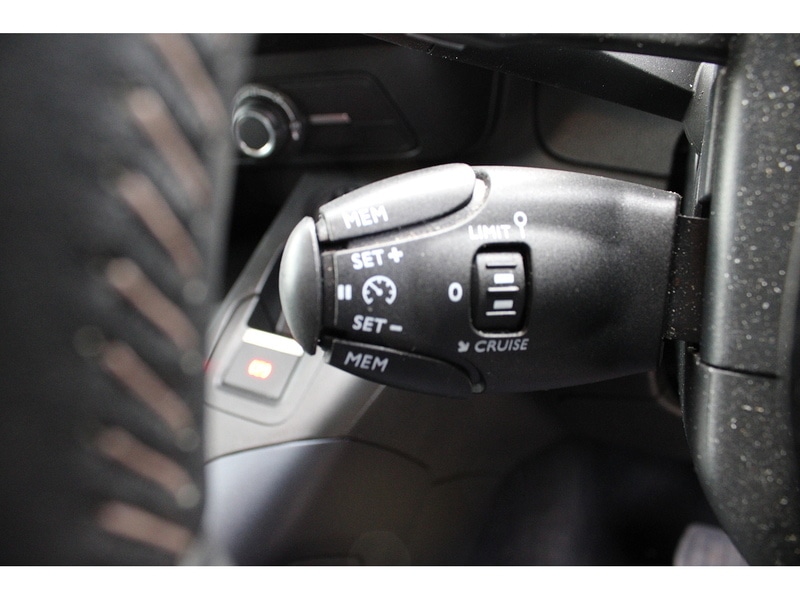 Used Peugeot Rifter 2020 for sale - 76768860: Photo 22