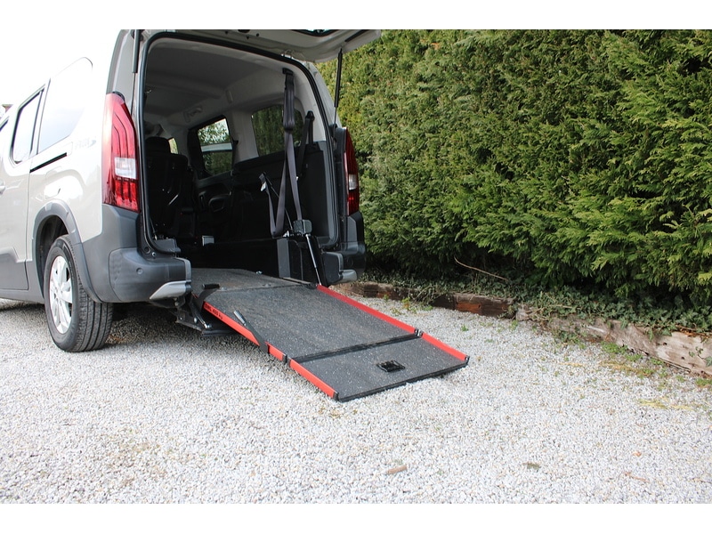 Used Peugeot Rifter 2020 for sale - 76655494: Photo 25