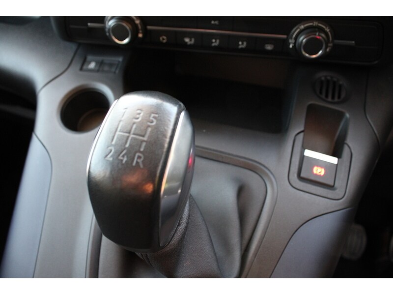 Used Peugeot Rifter 2020 for sale - 76655494: Photo 38