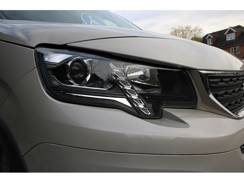 Used Peugeot Rifter 2020 for sale - 76655494: Photo 9