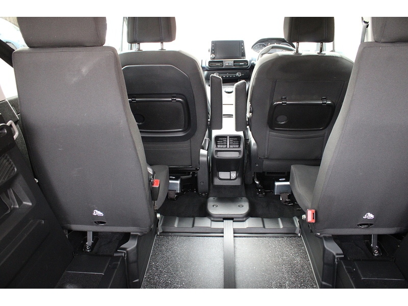 Used Peugeot Rifter 2020 for sale - 77465256: Photo 37