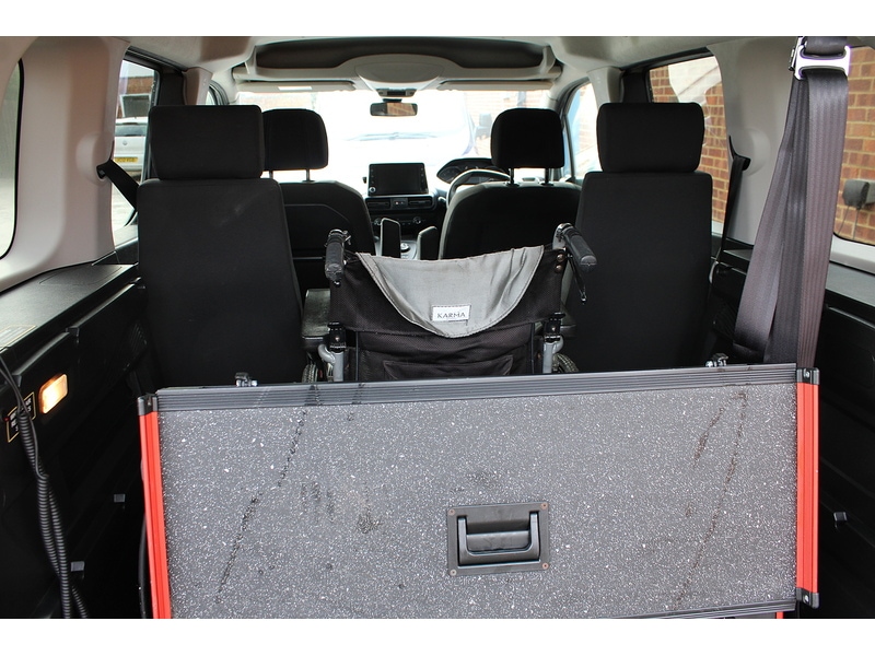 Used Peugeot Rifter 2020 for sale - 77465256: Photo 39