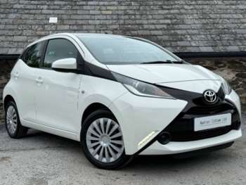 2016 - 1.0 VVT-i X-Play 5dr