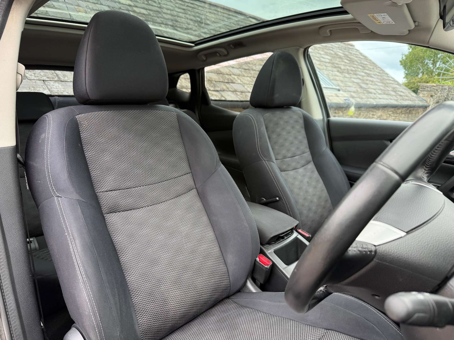 Used Nissan Qashqai 2014 for sale - 76882888: Photo 11