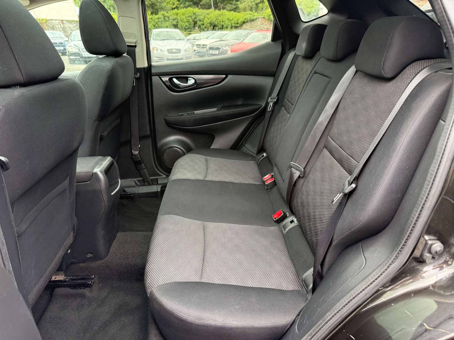 Used Nissan Qashqai 2014 for sale - 76882888: Photo 25