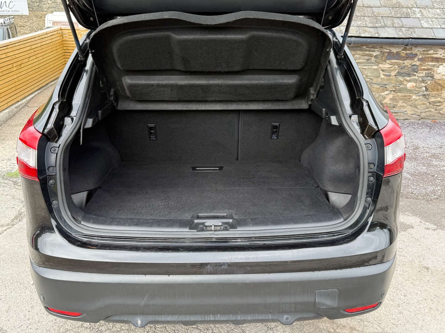 Used Nissan Qashqai 2014 for sale - 76882888: Photo 64