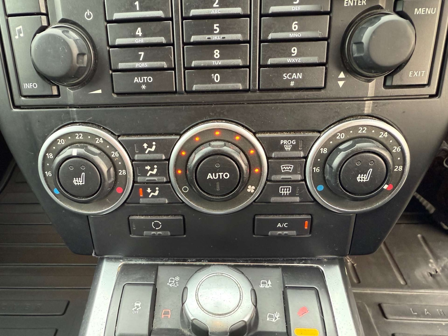 Used Land Rover Freelander 2012 for sale - 77720490: Photo 52