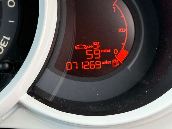 Used Citroen C3 2012 for sale - 75997739: Photo 32