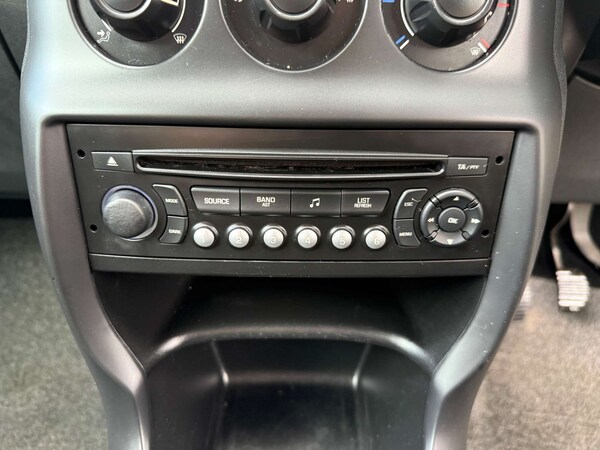 Used Citroen C3 2012 for sale - 75997739: Photo 37