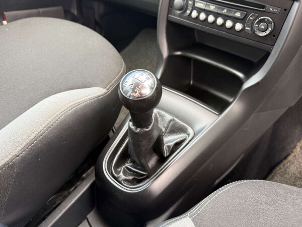 Used Citroen C3 2012 for sale - 75997739: Photo 38