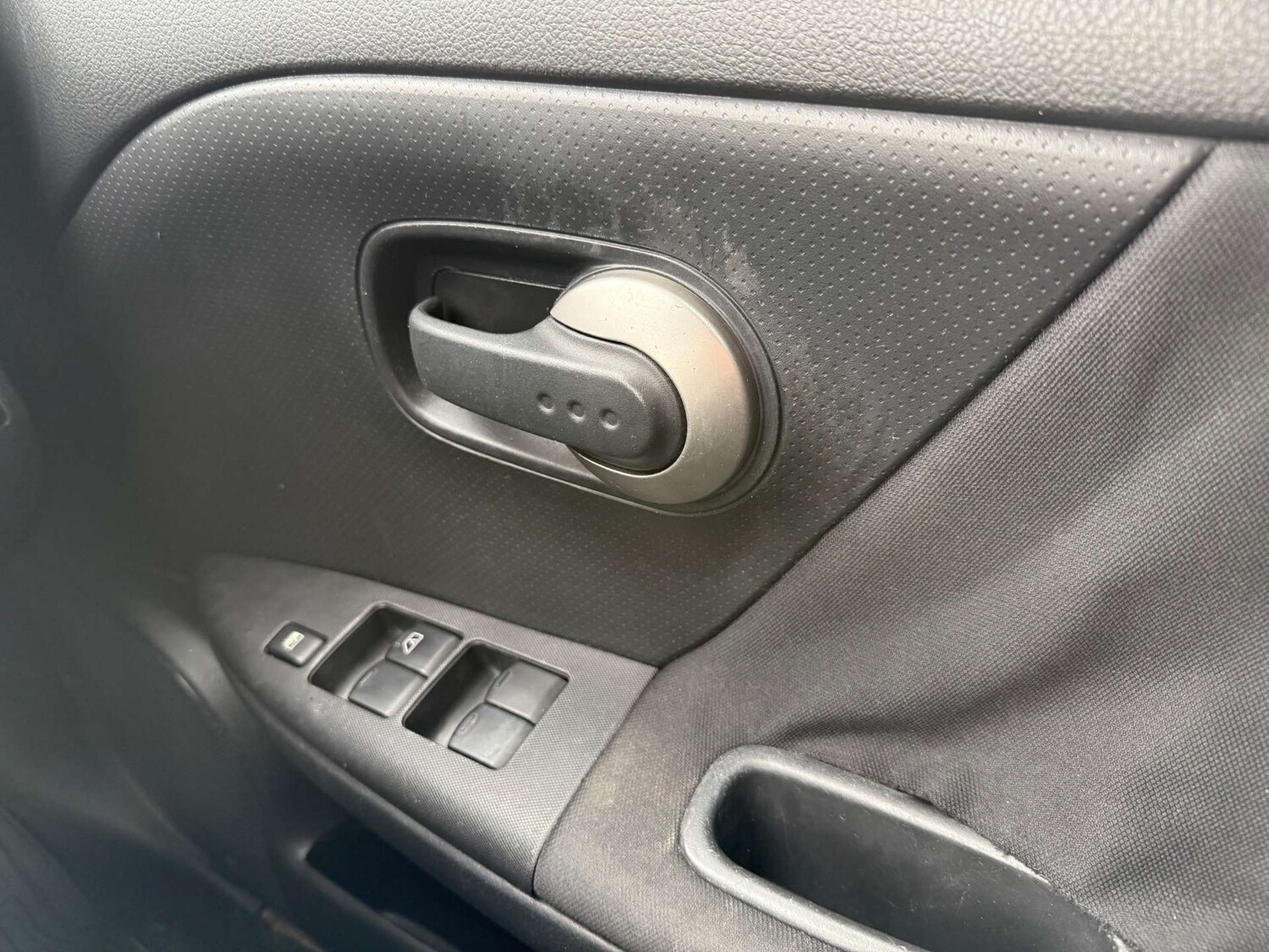 Used Nissan Note 2009 for sale - 77718968: Photo 52