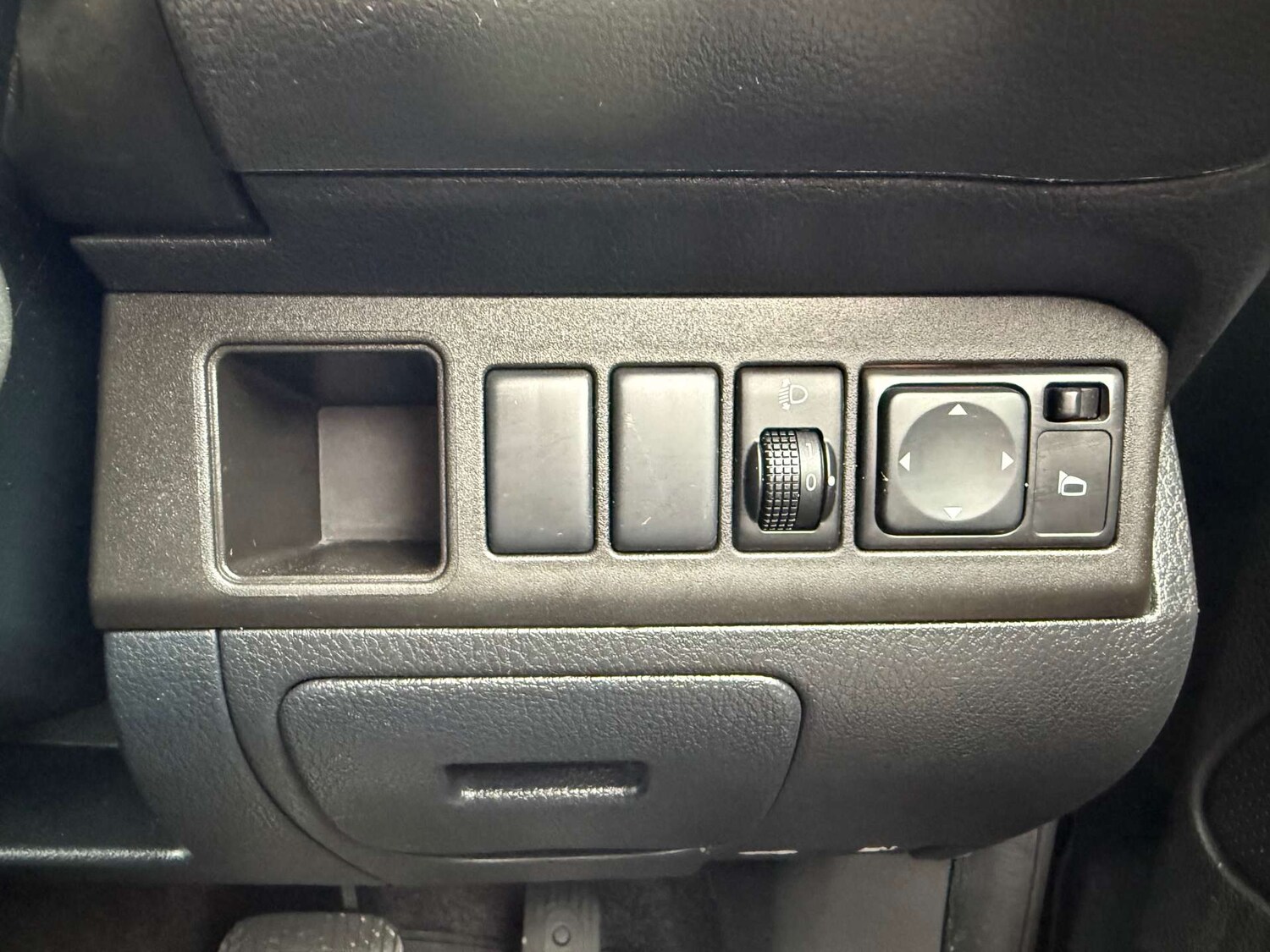 Used Nissan Note 2009 for sale - 77718968: Photo 54