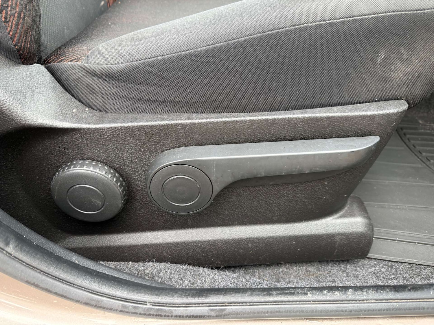 Used Nissan Note 2009 for sale - 77718968: Photo 9