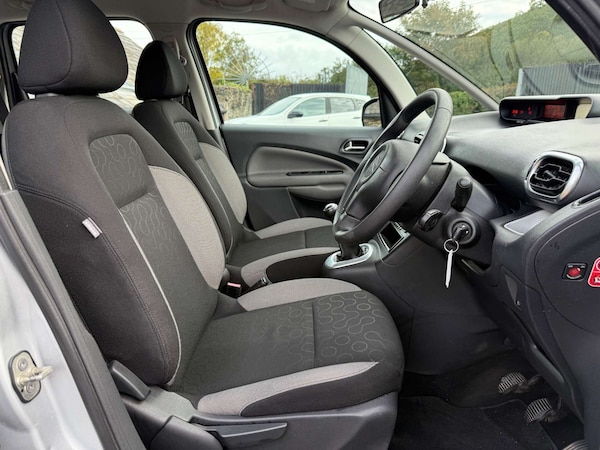 Used Citroen C3 Picasso 2010 for sale - 76278342: Photo 14