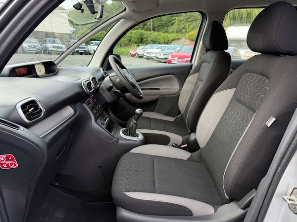 Used Citroen C3 Picasso 2010 for sale - 76278342: Photo 21