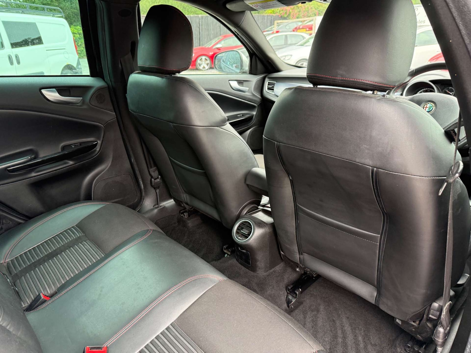 Used Alfa Romeo Giulietta 2012 for sale - 76363777: Photo 16