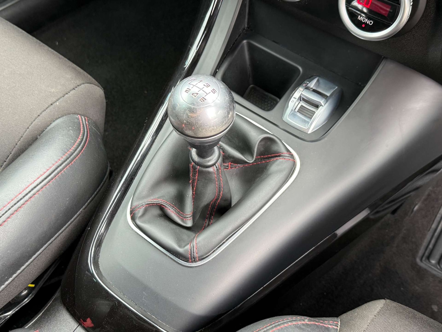 Used Alfa Romeo Giulietta 2012 for sale - 76363777: Photo 44