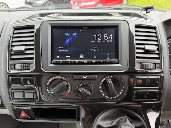 Used Volkswagen Transporter 2012 for sale - 76278315: Photo 32