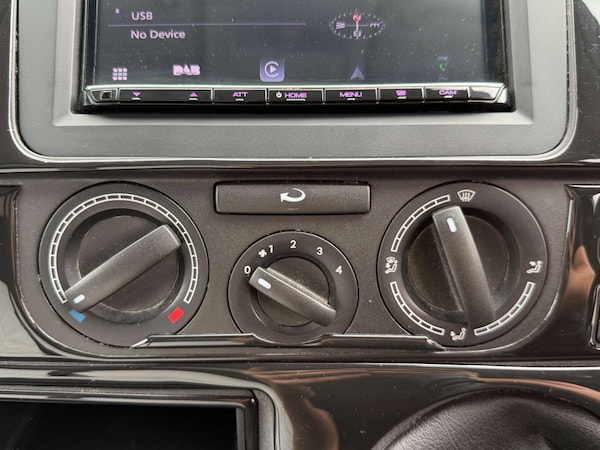 Used Volkswagen Transporter 2012 for sale - 76278315: Photo 41