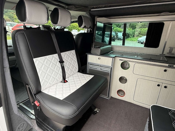 Used Volkswagen Transporter 2012 for sale - 76278315: Photo 49