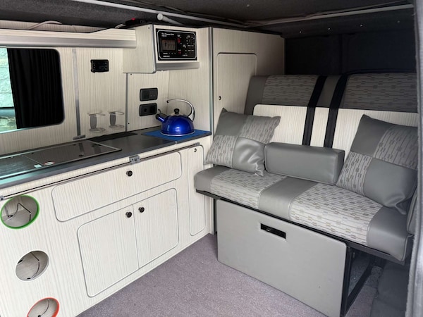 Used Volkswagen Transporter 2012 for sale - 76278315: Photo 54