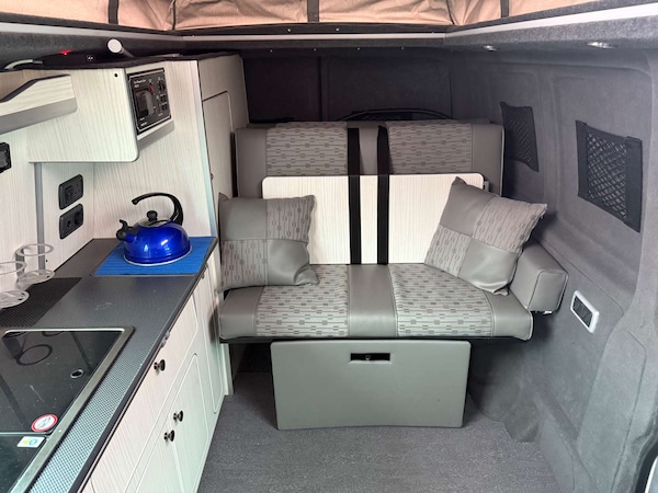 Used Volkswagen Transporter 2012 for sale - 76278315: Photo 56