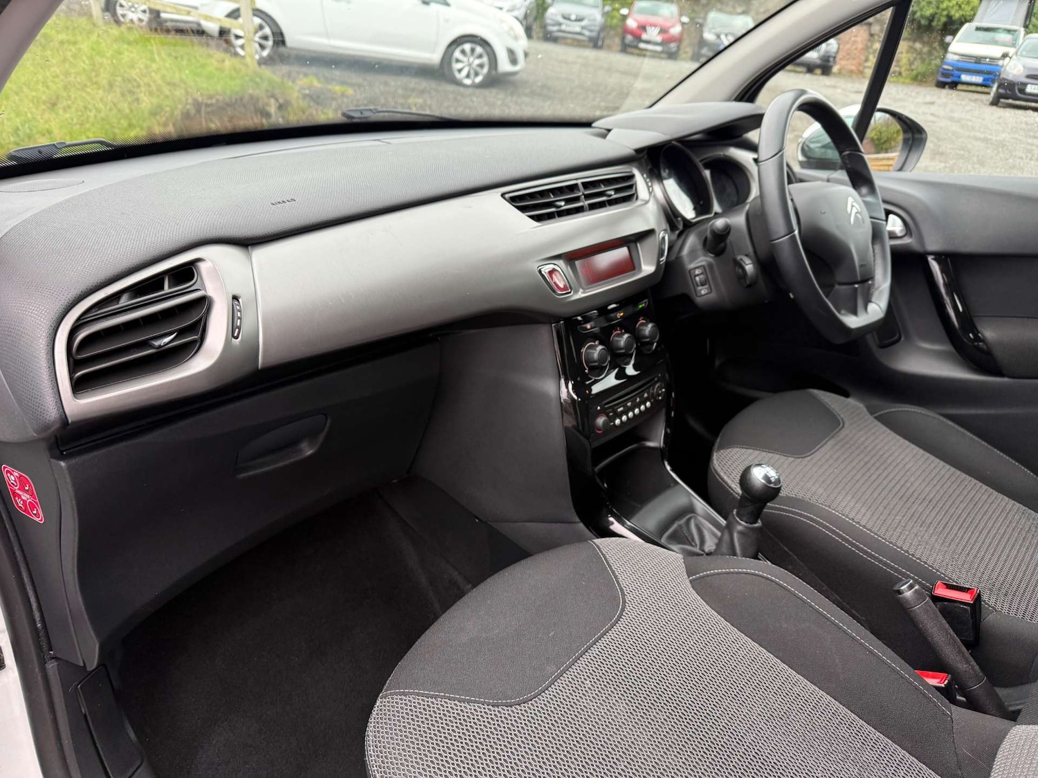 Used Citroen C3 2014 for sale - 76884345: Photo 20