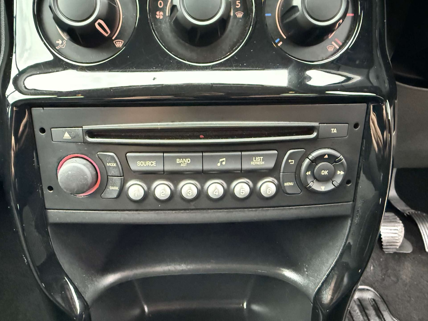 Used Citroen C3 2014 for sale - 76884345: Photo 43