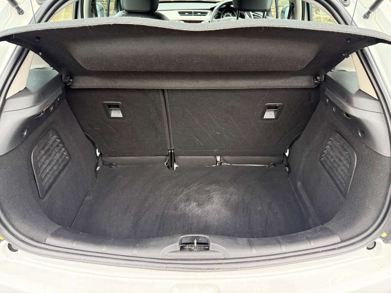 Used Citroen C3 2014 for sale - 76884345: Photo 53