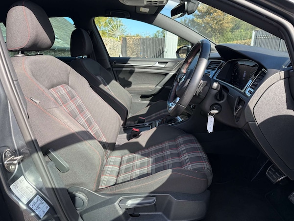 Used Volkswagen Golf 2018 for sale - 76278346: Photo 14