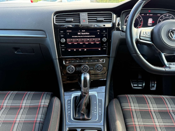 Used Volkswagen Golf 2018 for sale - 76278346: Photo 46