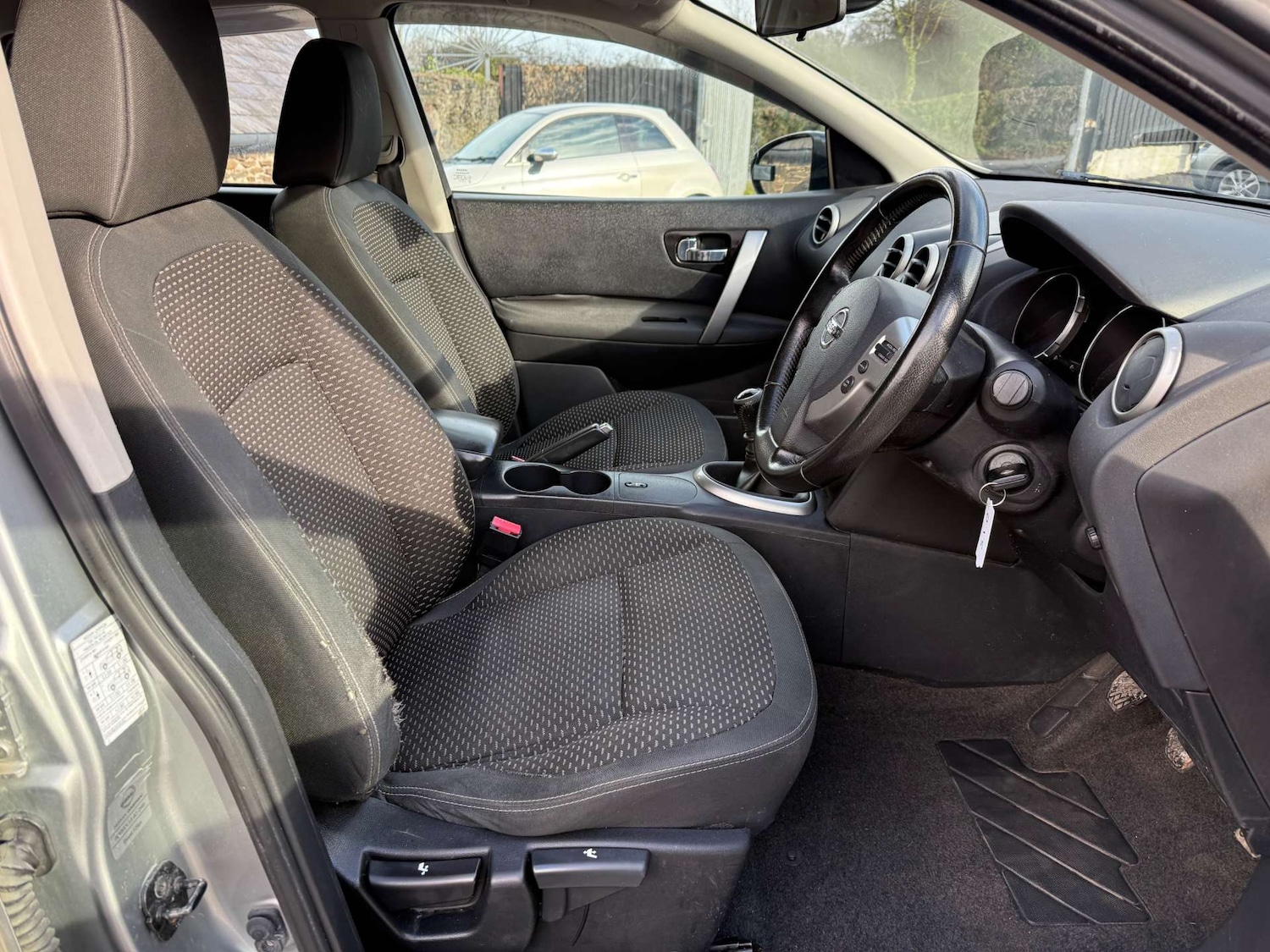 Used Nissan Qashqai 2009 for sale - 77718964: Photo 14