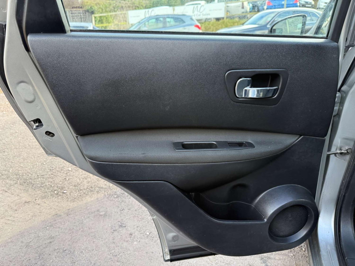 Used Nissan Qashqai 2009 for sale - 77718964: Photo 28