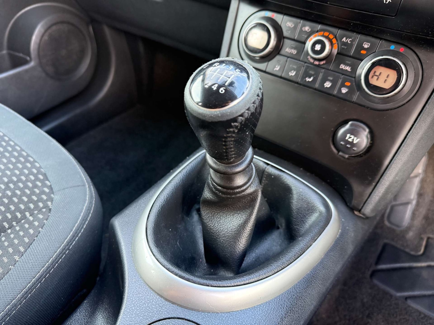 Used Nissan Qashqai 2009 for sale - 77718964: Photo 42