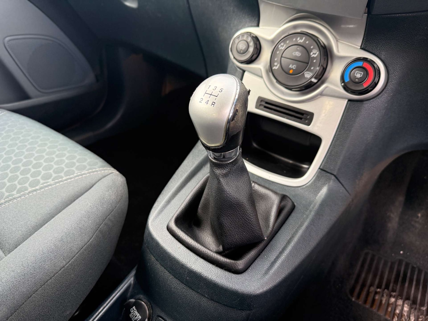 Used Ford Fiesta 2008 for sale - 77195857: Photo 38