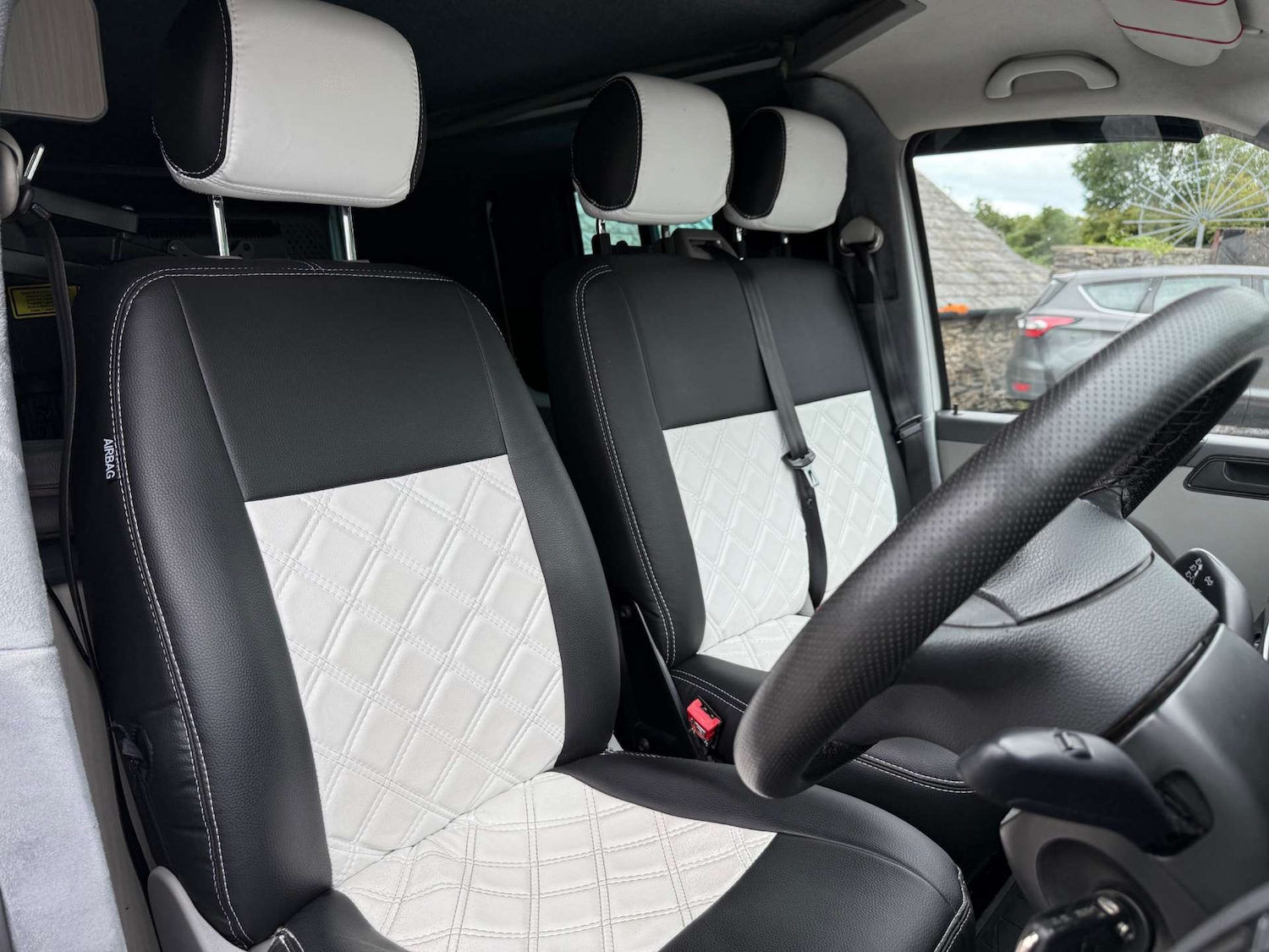 Used Volkswagen Transporter 2012 for sale - 76601313: Photo 15