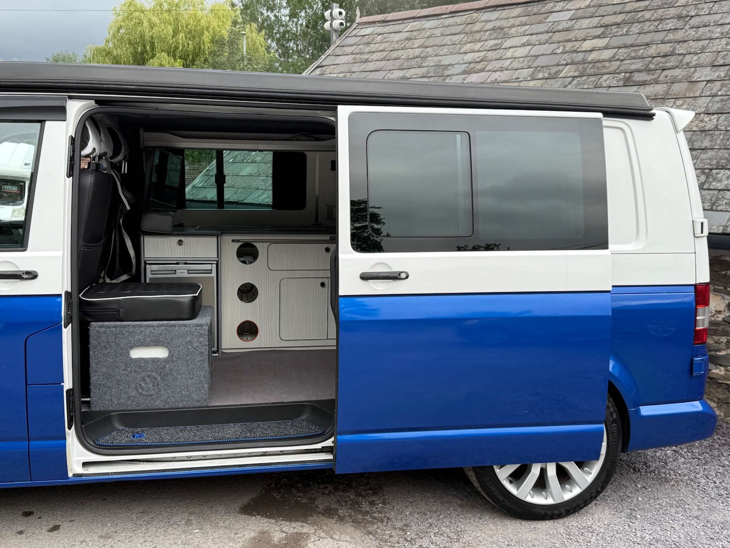Used Volkswagen Transporter 2012 for sale - 76601313: Photo 48
