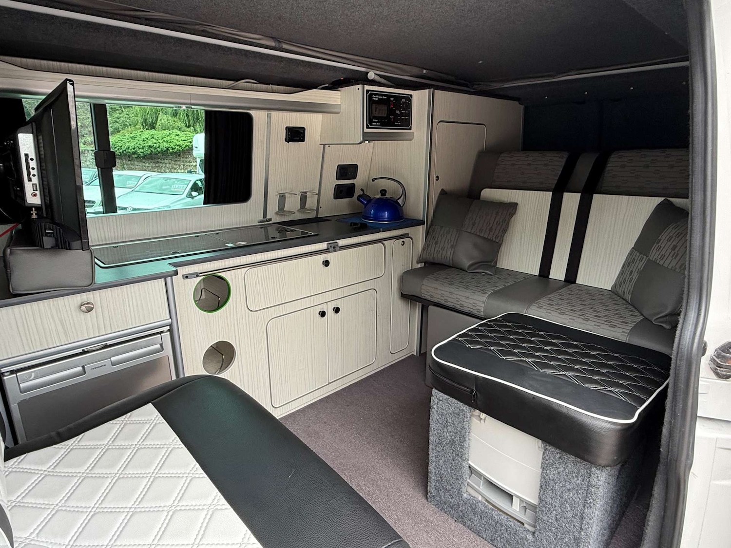 Used Volkswagen Transporter 2012 for sale - 76601313: Photo 53