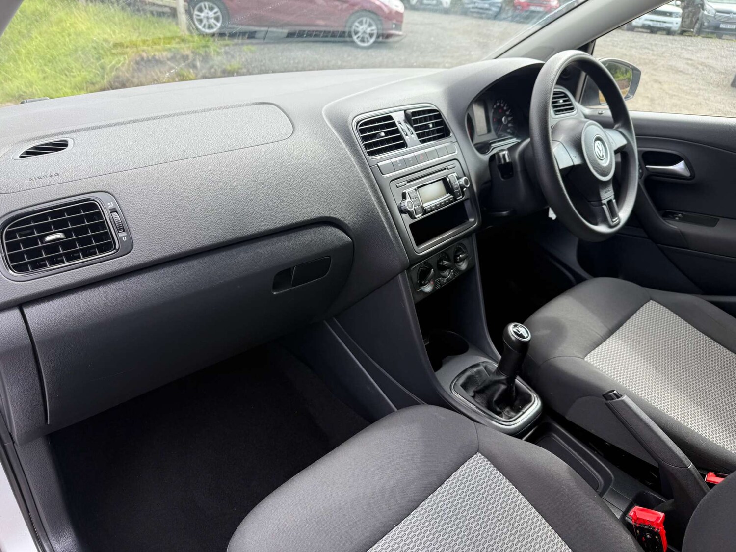 Used Volkswagen Polo 2010 for sale - 76363692: Photo 20